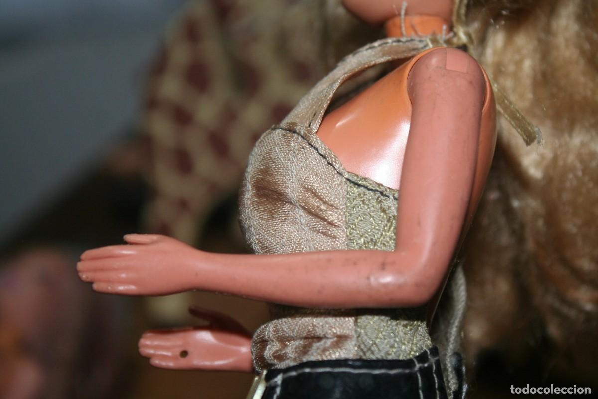 Barbie y Ken: mu&ntilde;eca barbie antigua rubia - Foto 3