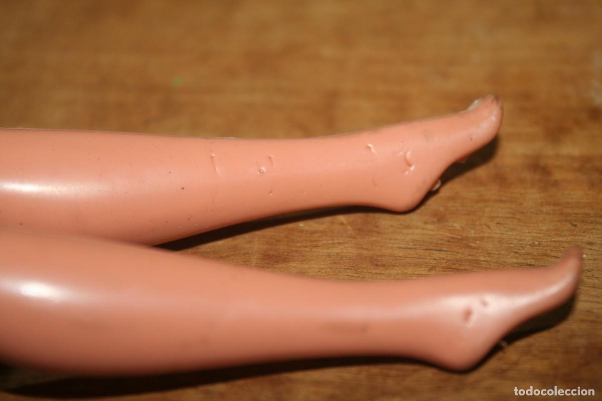 Barbie y Ken: mu&ntilde;eca barbie antigua rubia - Foto 5