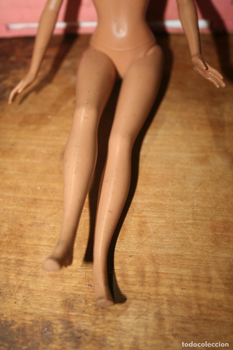 Barbie y Ken: antigua mu&ntilde;eca barbie 1998 - Foto 2