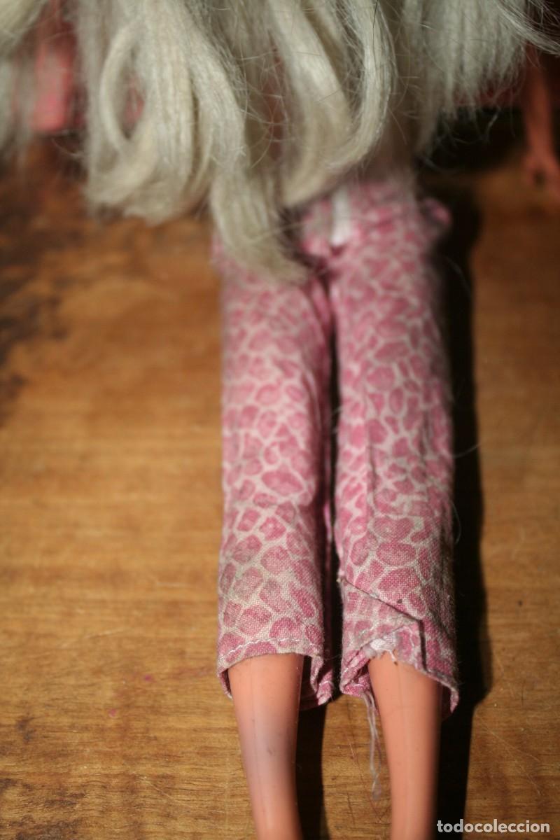 Barbie y Ken: mu&ntilde;eca barbie antigua - Foto 4
