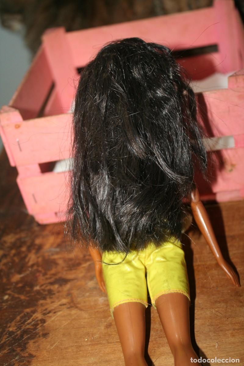 Barbie y Ken: mu&ntilde;eca barbie negrita 2006 - Foto 4