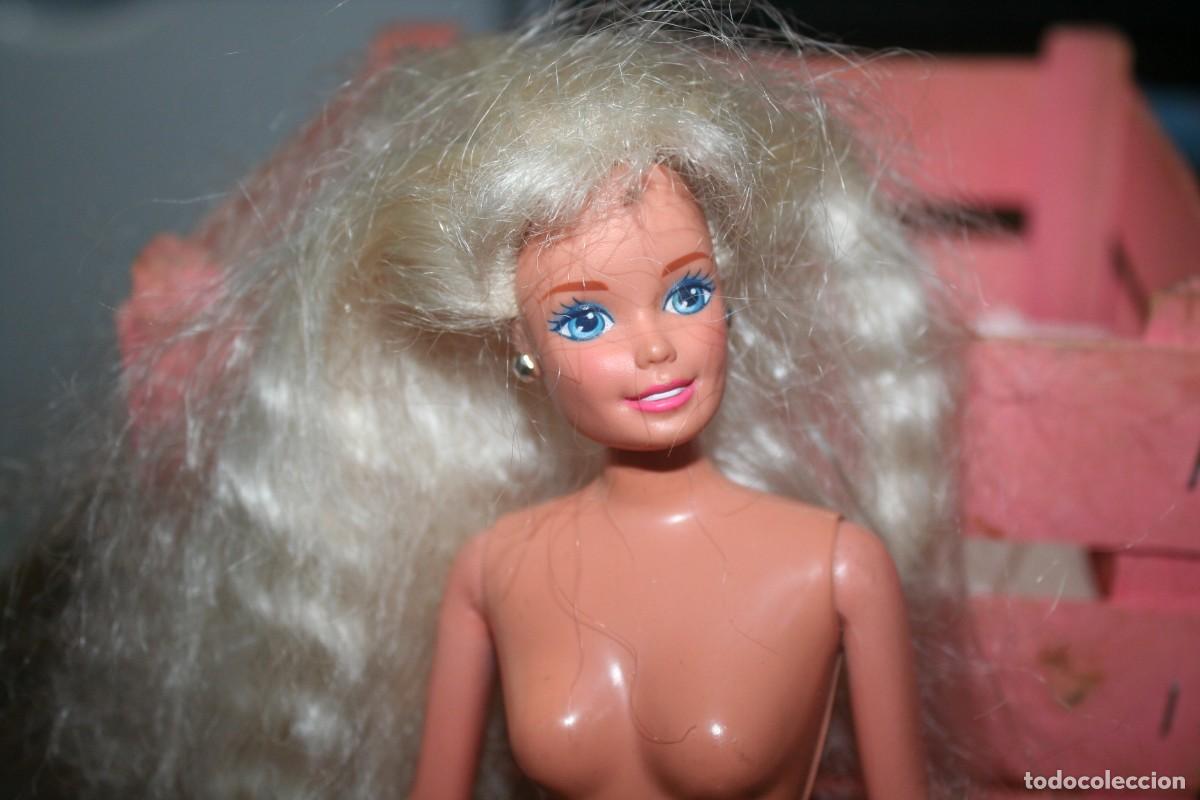 Barbie y Ken: mu&ntilde;eca barbie antigua - Foto 1