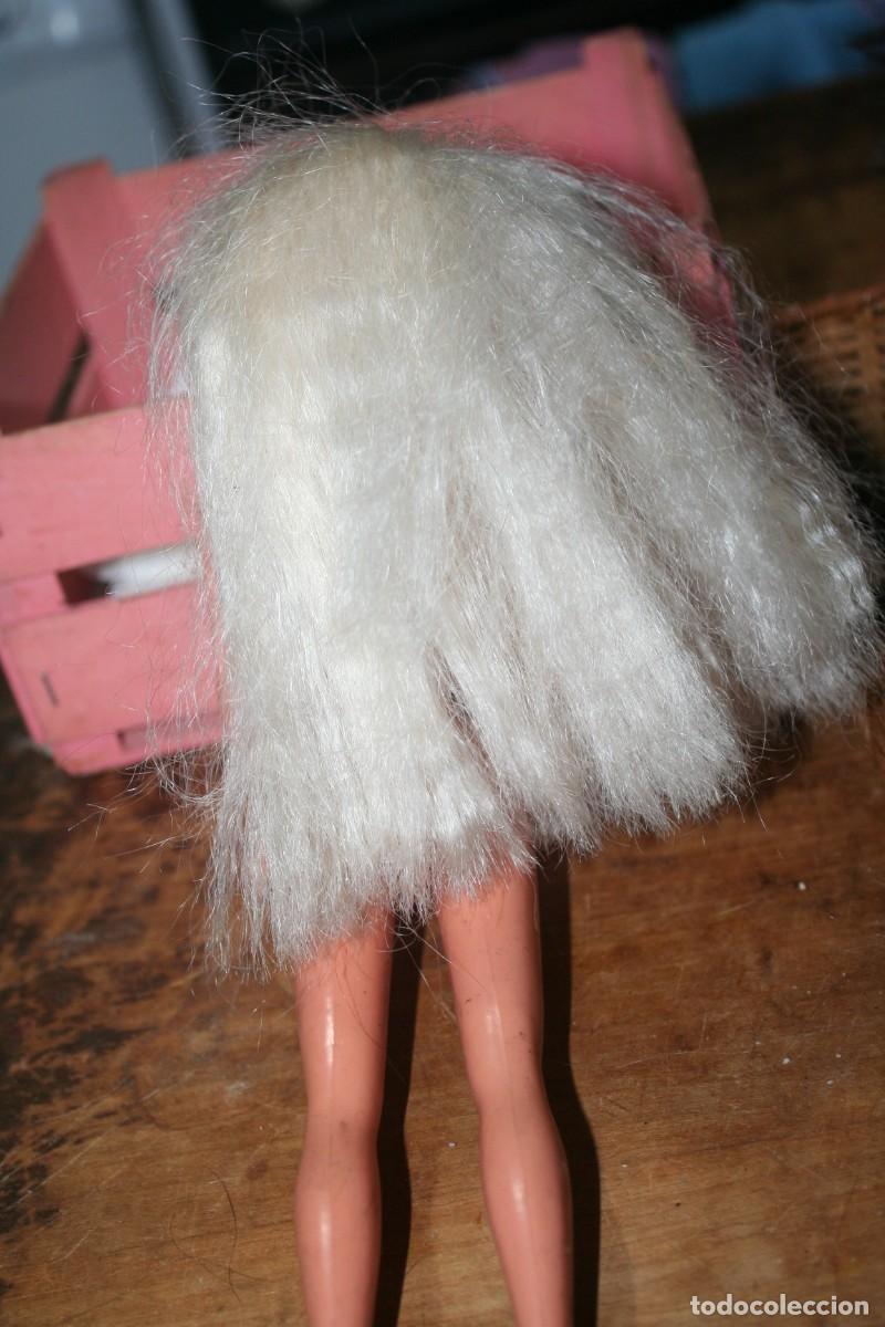 Barbie y Ken: mu&ntilde;eca barbie antigua - Foto 3