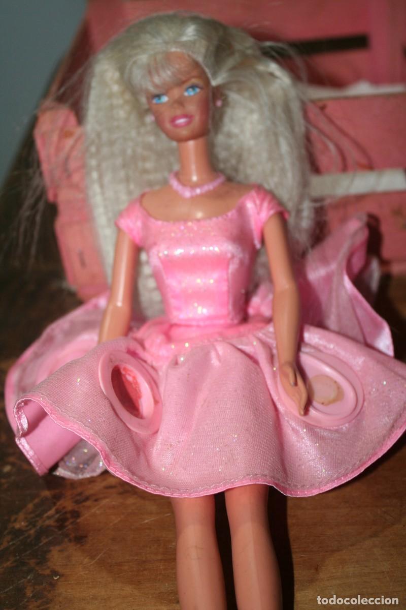 Barbie y Ken: mu&ntilde;eca barbie antigua