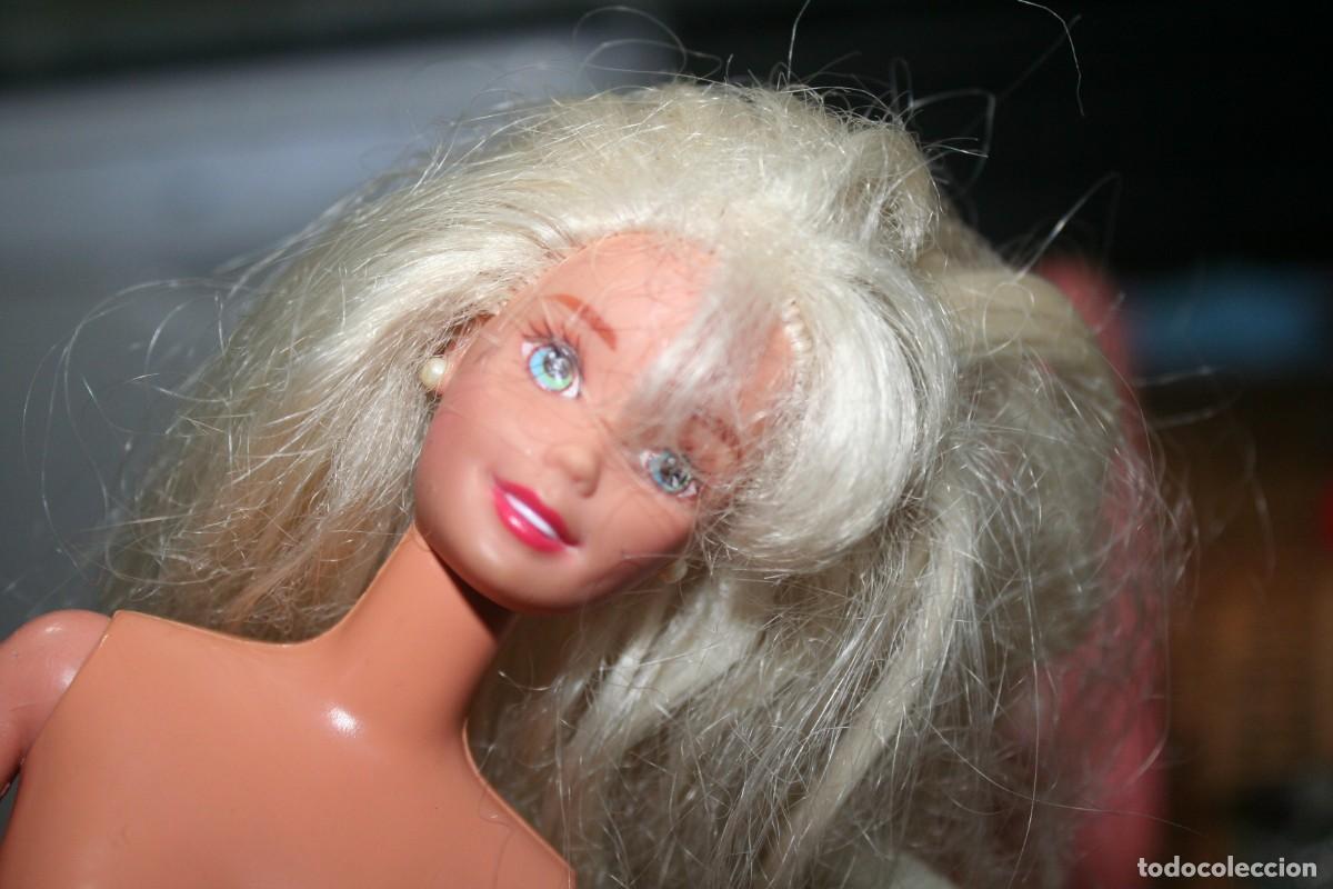 Barbie y Ken: mu&ntilde;eca barbie antigua - Foto 3