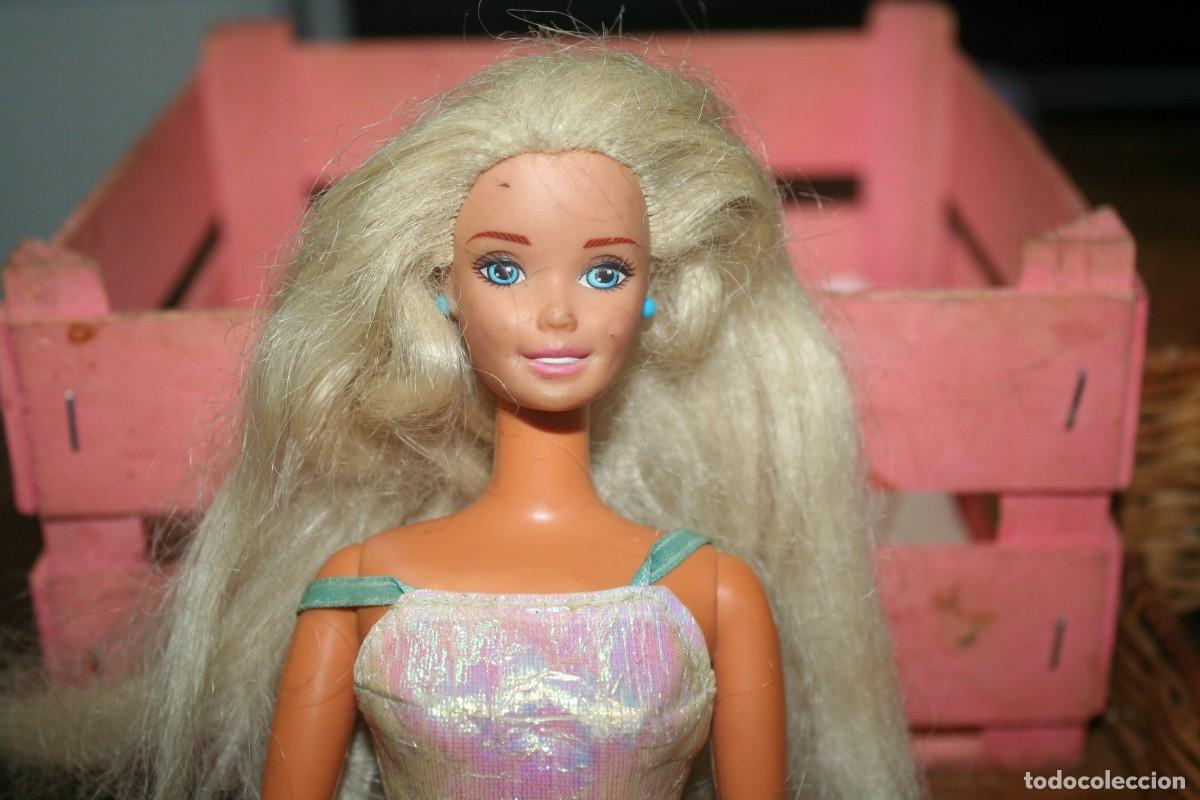 Barbie y Ken: mu&ntilde;eca barbie antigua - Foto 1