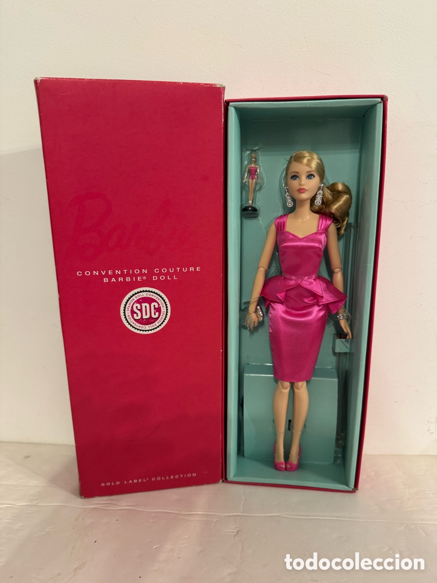 Barbie y Ken: Barbie Convention Couture 2016 Doll