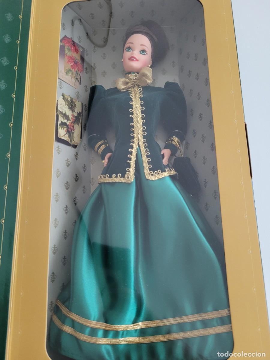 Barbie y Ken: Mattel Hallmark Special Edition Yuletide Romance Barbie &ndash; Third in a Series NRFB (1996)