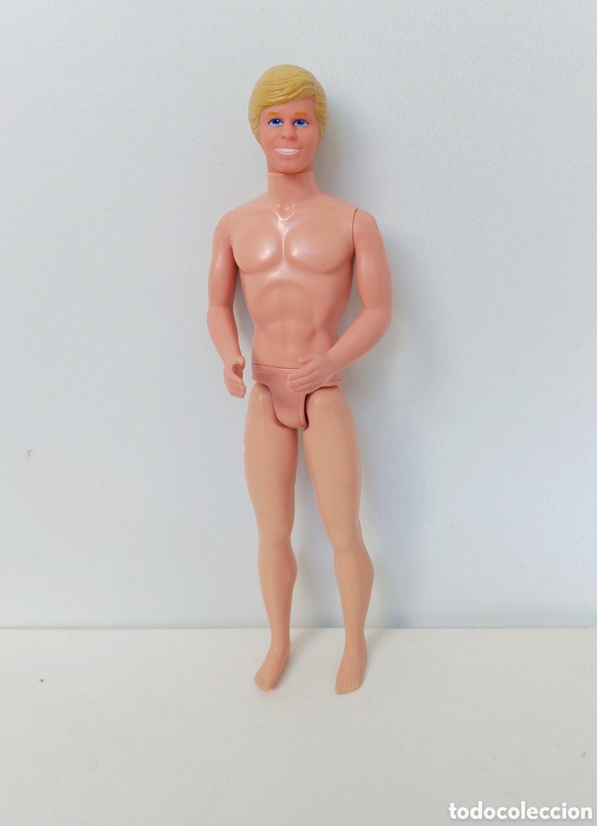 Barbie y Ken: Ken Spain vintage a&ntilde;os 80 rubio brazos en L