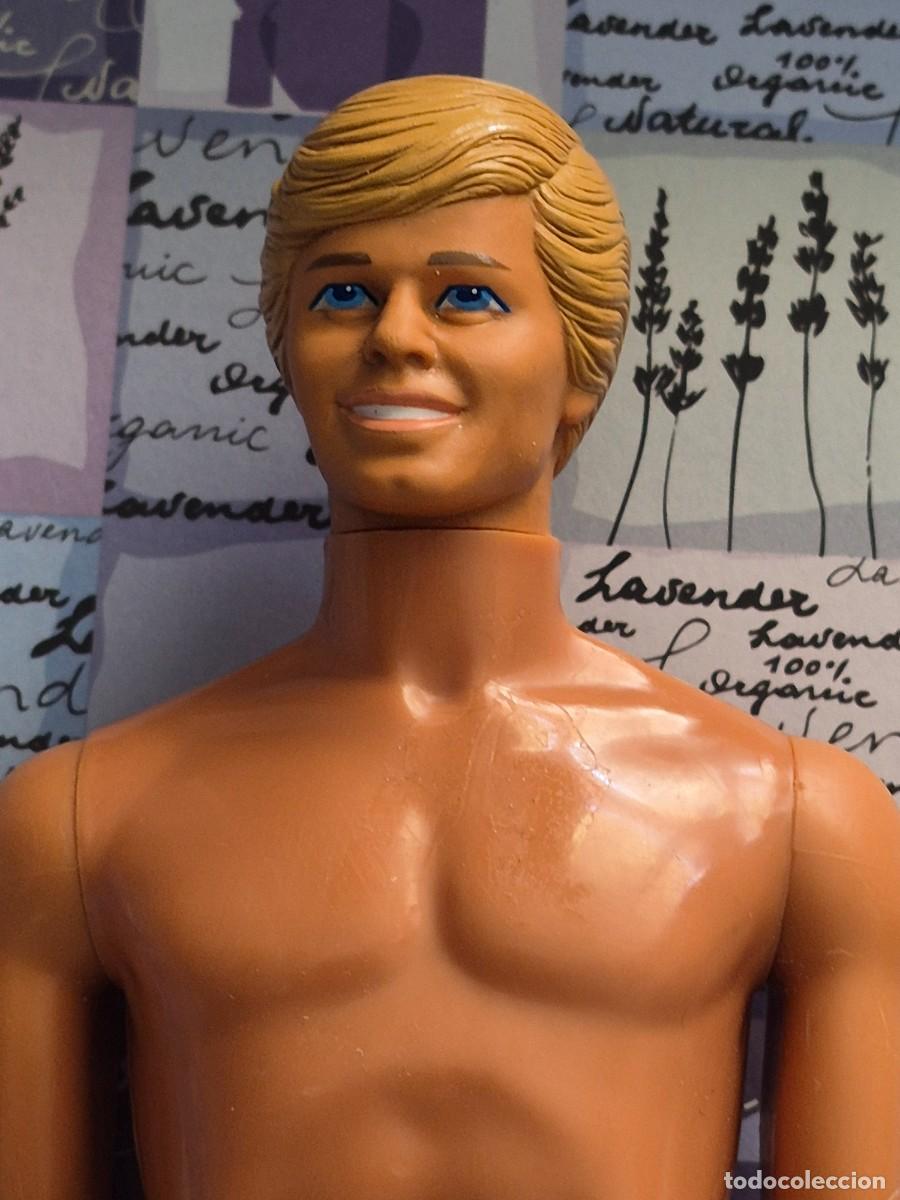 Barbie y Ken: Mu&ntilde;eco ken Island fun - Foto 2