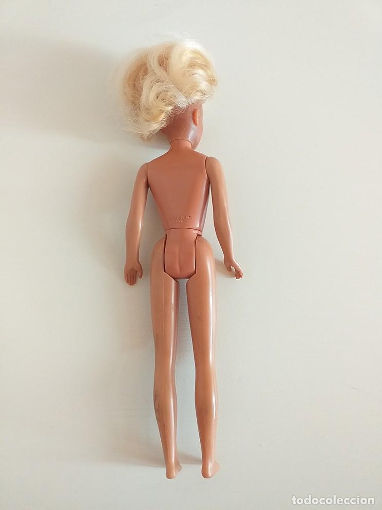 Barbie y Ken: Mu&ntilde;eca skipper tropical con pelo cortado - Foto 5