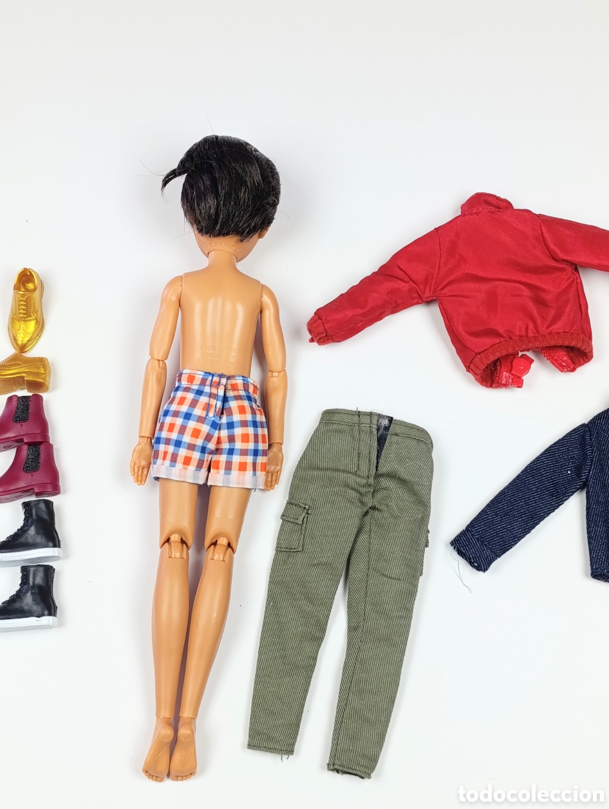 Barbie y Ken: Mu&ntilde;eco barbie no binario creatable world - Foto 8