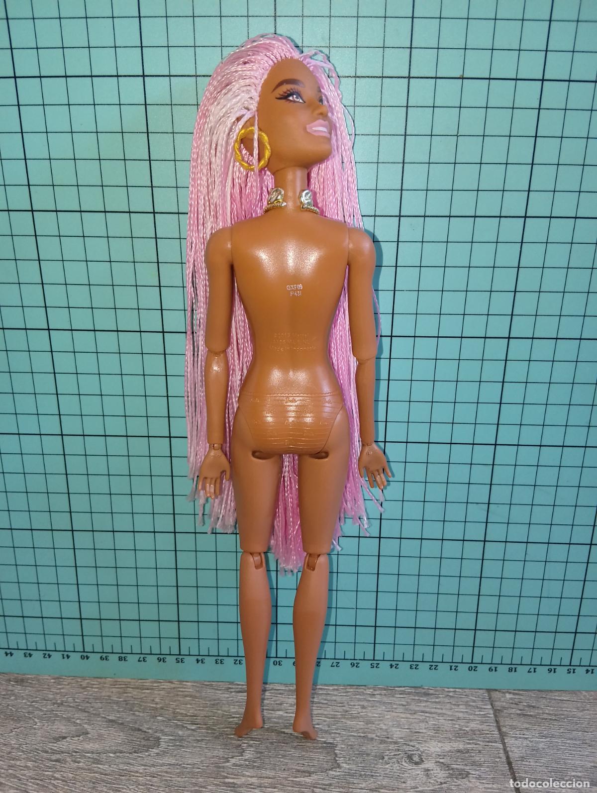 Barbie y Ken: Mu&ntilde;eca Barbie extra negrita - Foto 6