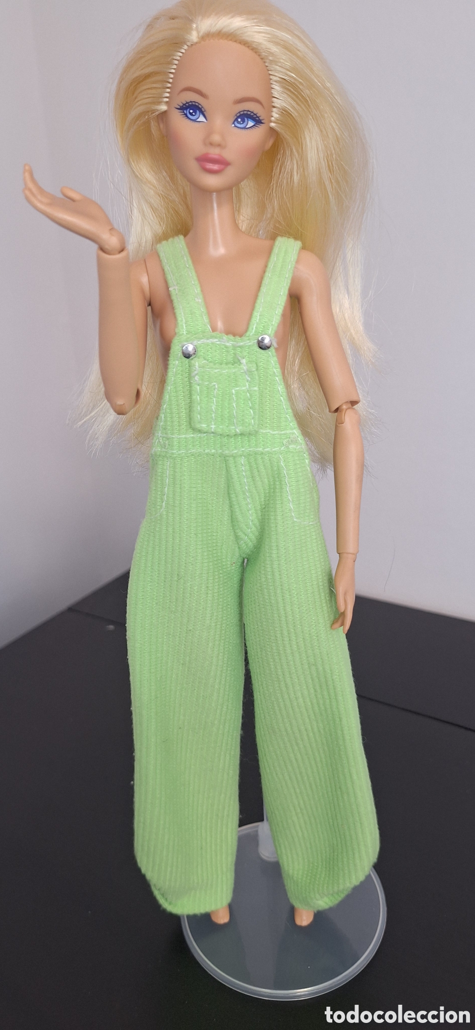 Barbie y Ken: mono Skipper cool green