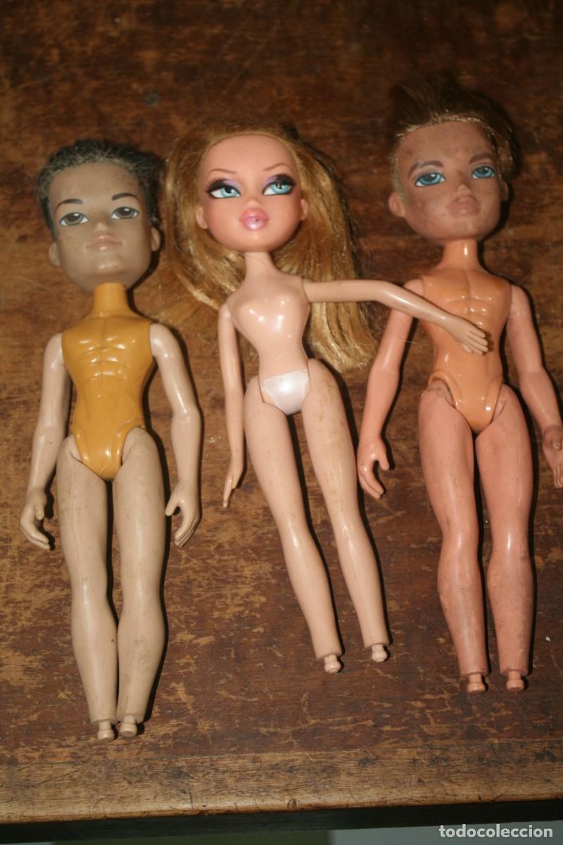 Barbie y Ken: lote de mu&ntilde;ecas bratz mu&ntilde;ecos
