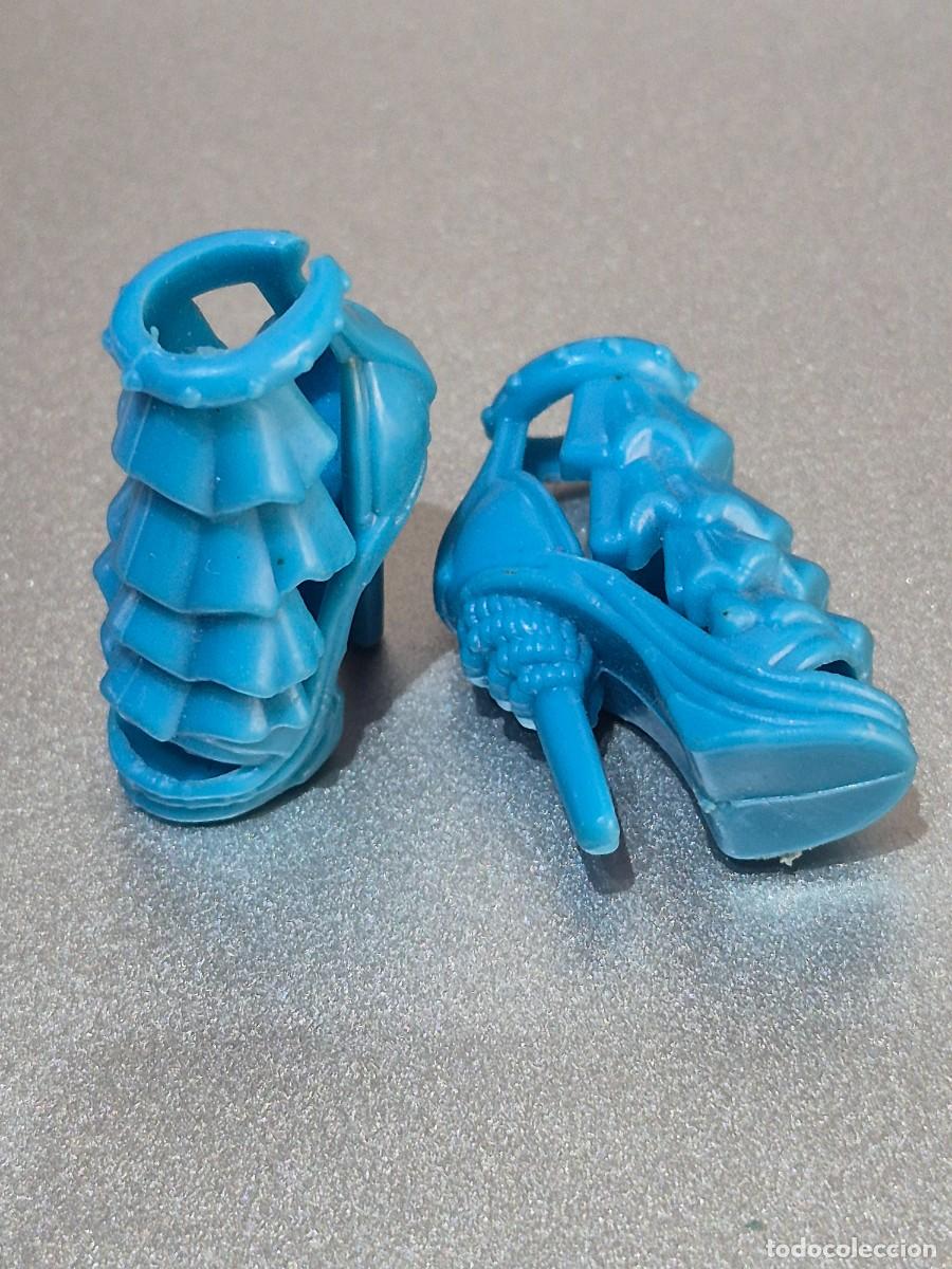 Barbie y Ken: Zapatos barbie fashionista mattel