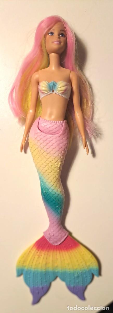 Barbie y Ken: MU&Ntilde;ECA BARBIE DREAMTOPIA SIRENA ARCOIRIS MAGICO (MATTEL)