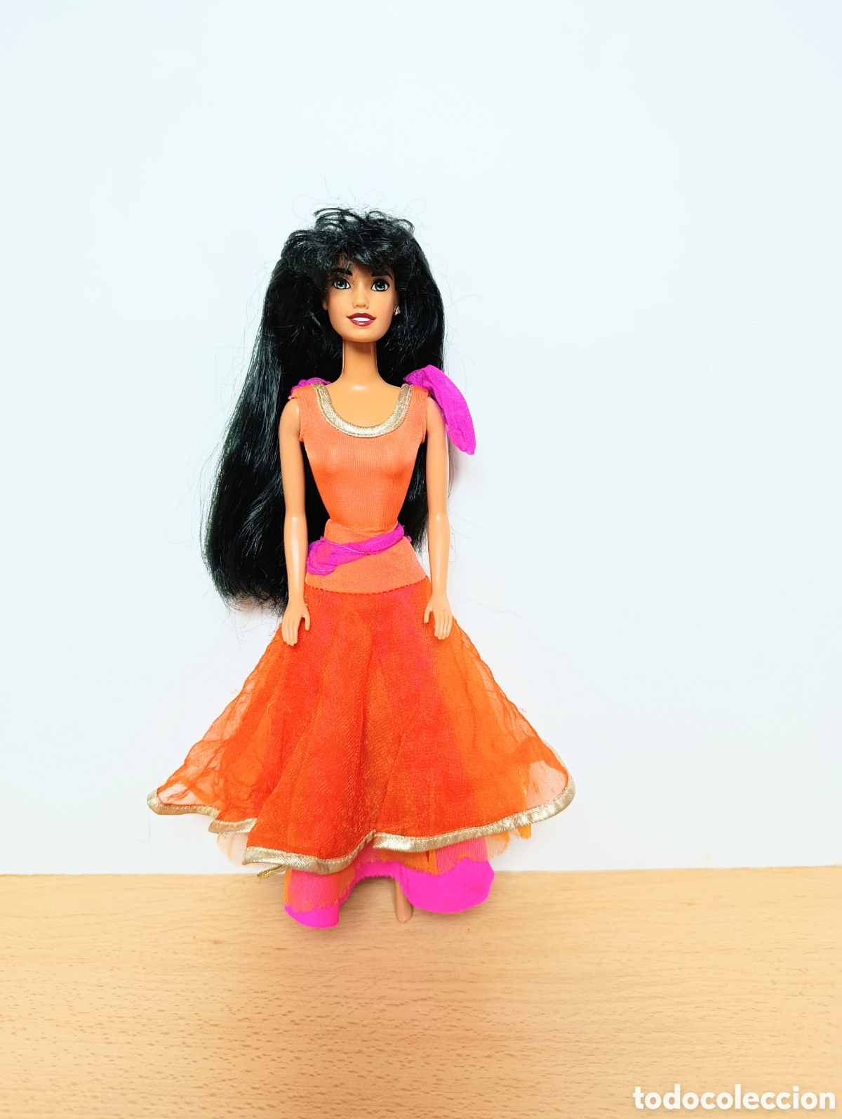 Barbie y Ken: Mu&ntilde;eca barbie esmeralda disney 1990