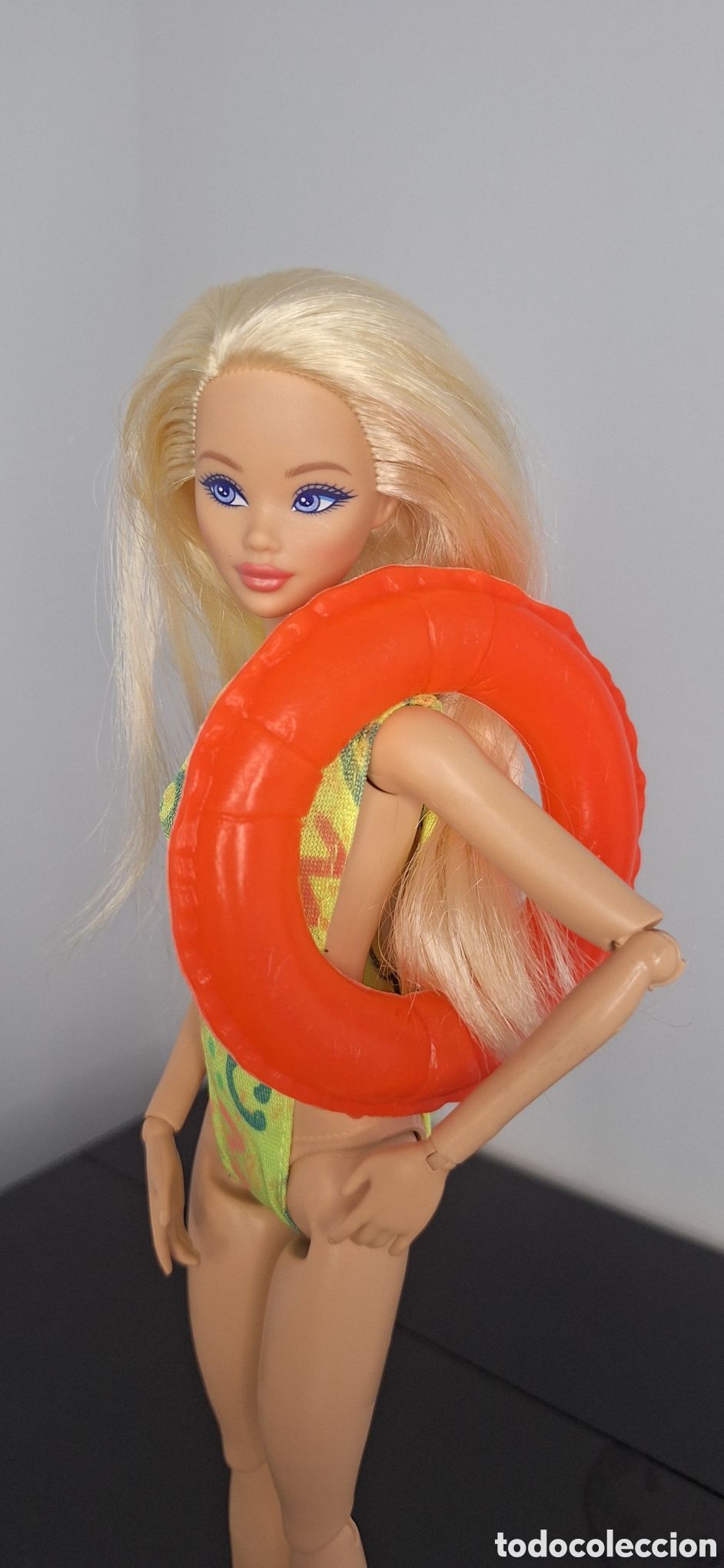 Barbie y Ken: flotador Barbie a&ntilde;os 90
