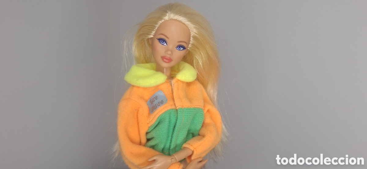 Barbie y Ken: cazadora Barbie esquiadora o similar