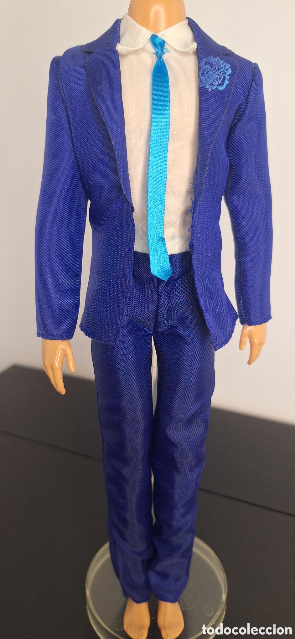 Barbie y Ken: uniforme mu&ntilde;eco ken actual - Foto 1