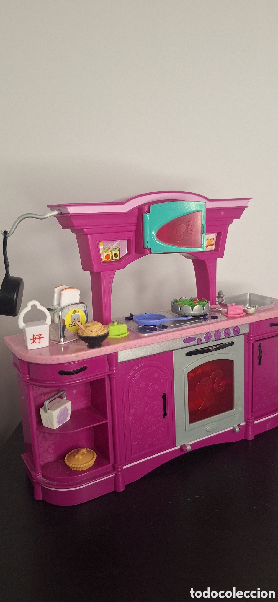 Barbie y Ken: Barbie Glam Kitchen 2009 - Foto 2