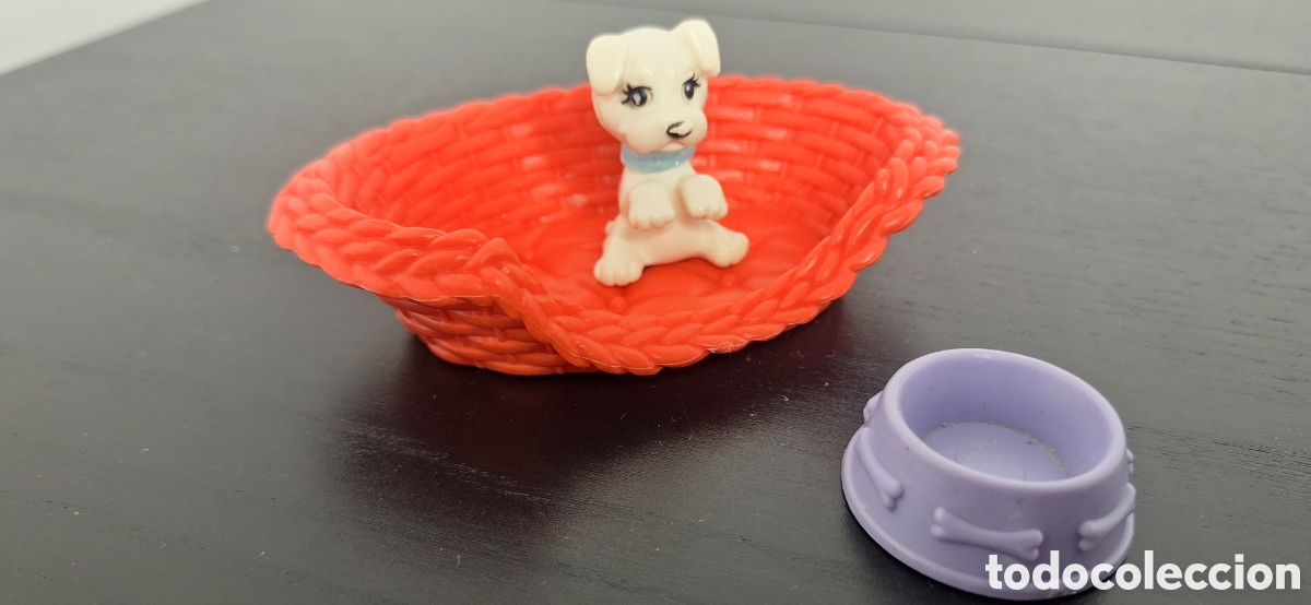Barbie y Ken: conjunto de perrito cama y plato