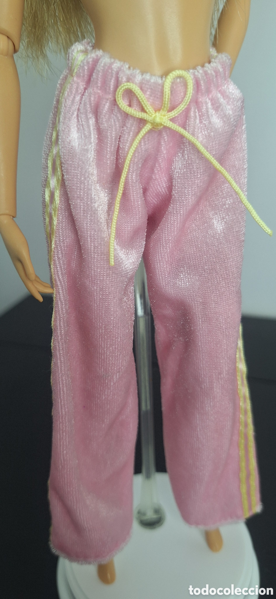 Barbie y Ken: pantalon chandal barbie - Foto 1