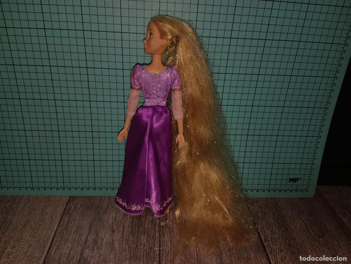 Barbie y Ken: Mu&ntilde;eca Barbie Rapunzel Disney store - Foto 6