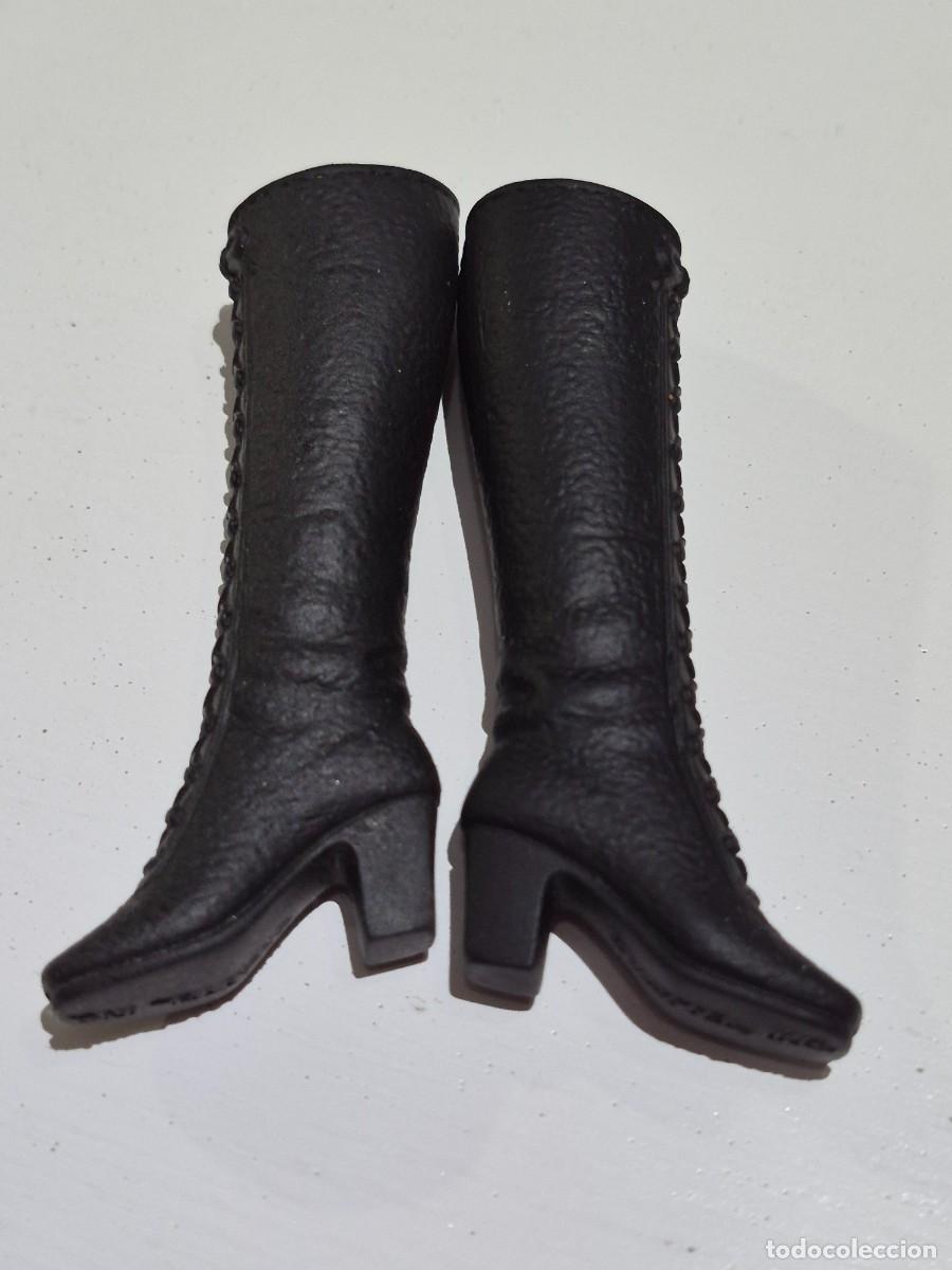Barbie y Ken: Botas barbie mattel negras