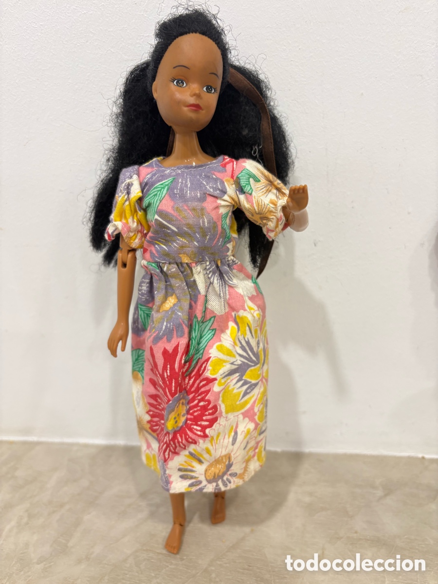 Barbie y Ken: Bet time Barbie solt. Mu&ntilde;eca Esmeralda Esteffi love de Simba