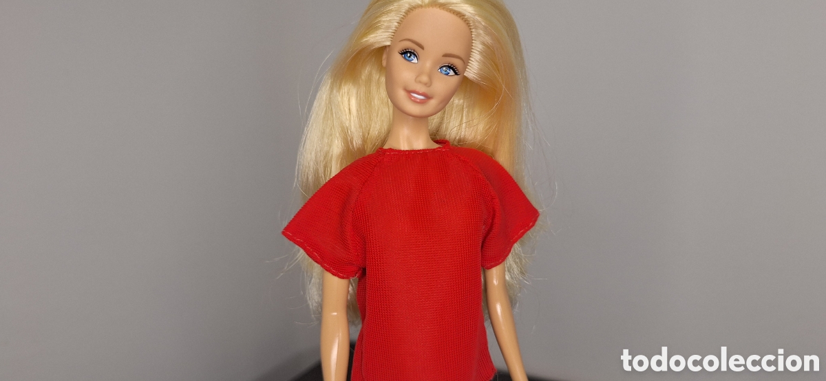 Barbie y Ken: camiseta valida para Barbie a&ntilde;os 80