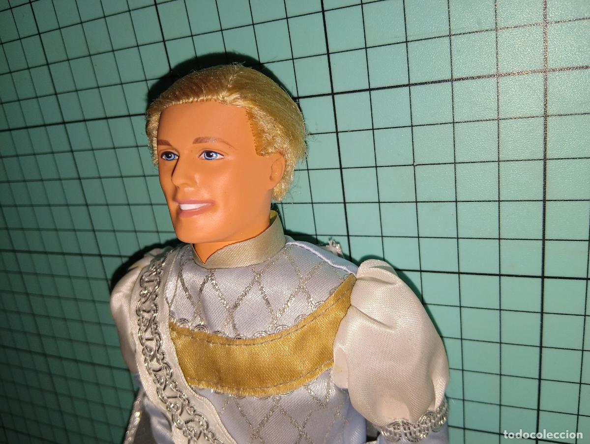 Barbie y Ken: Mu&ntilde;eco Ken pr&iacute;ncipe cenicienta - Foto 3