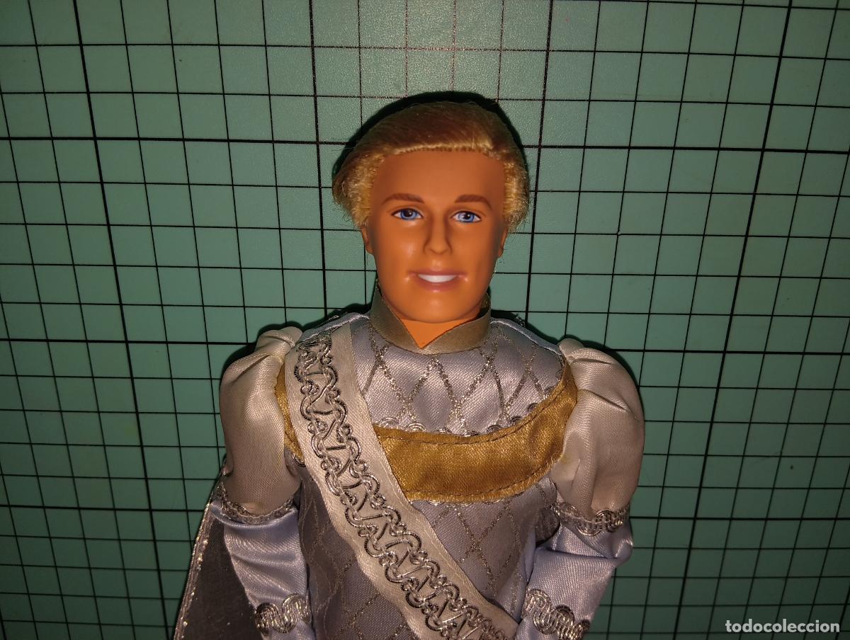 Barbie y Ken: Mu&ntilde;eco Ken pr&iacute;ncipe cenicienta - Foto 4