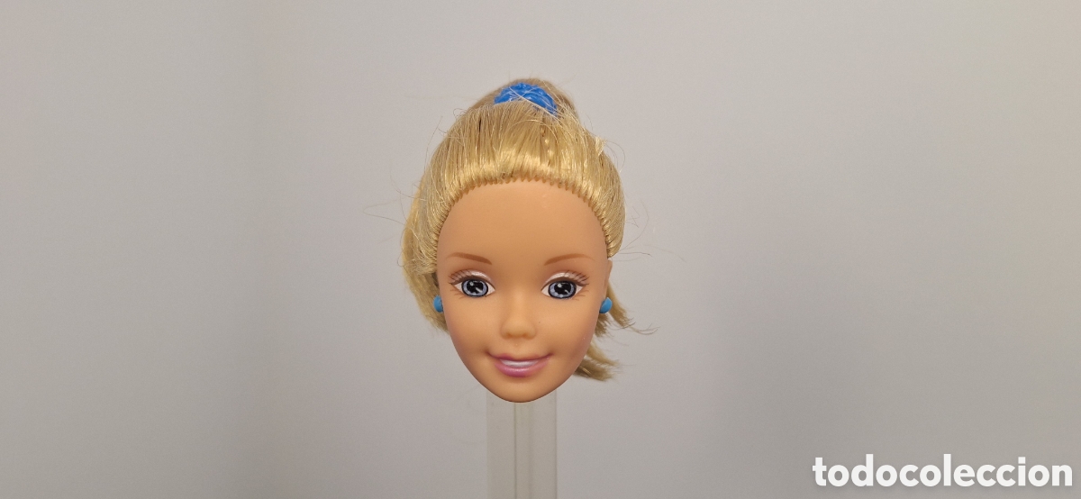 Barbie et Ken: cabeza barbie pet lovin