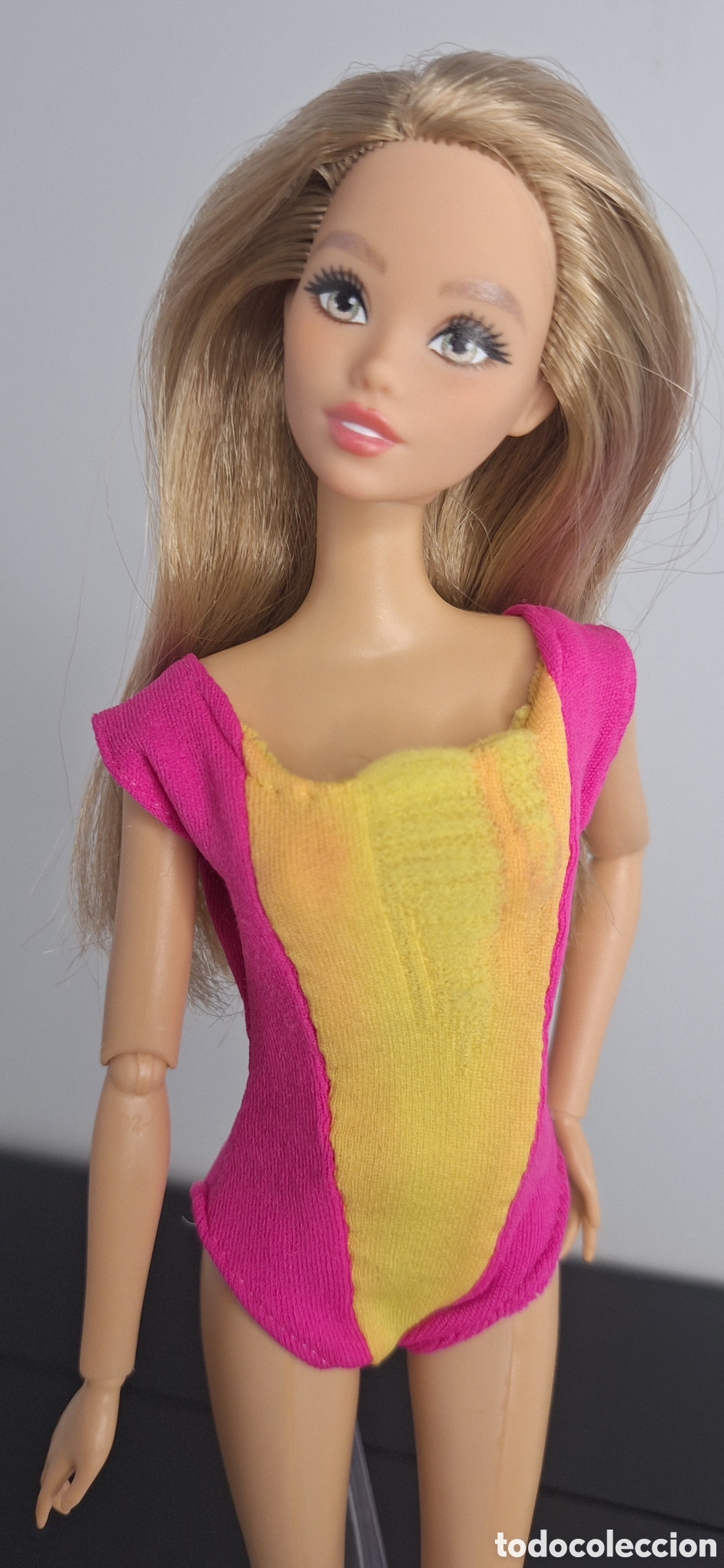 Barbie y Ken: ba&ntilde;ador/body barbie a&ntilde;os 90
