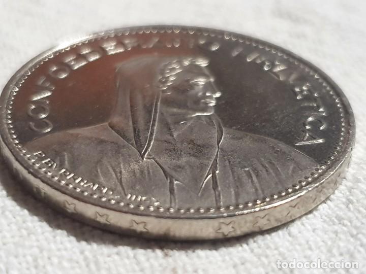 Billetes con errores: Error - Switzerland - 5 francs - 1984 - EBC/VF - reverso invertido - francos - Foto 5