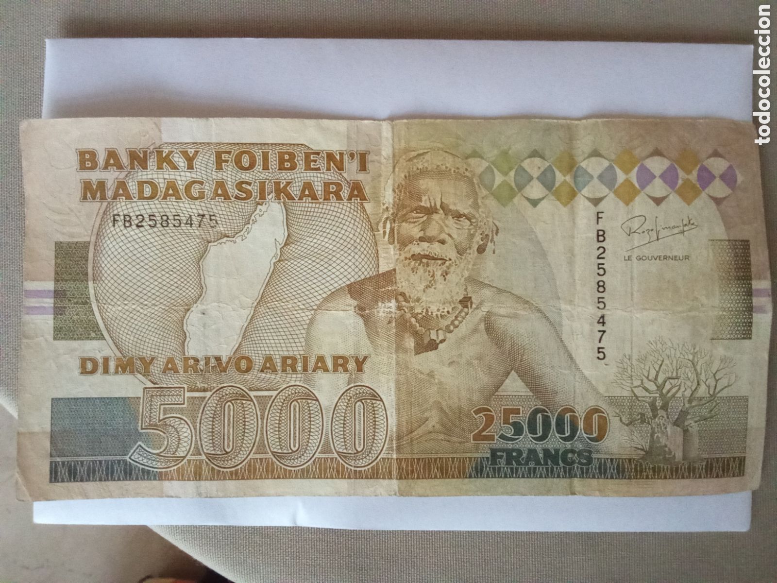 Billetes con errores: Billete,del BANKY FOIBENI MADAGASICARA - Foto 2