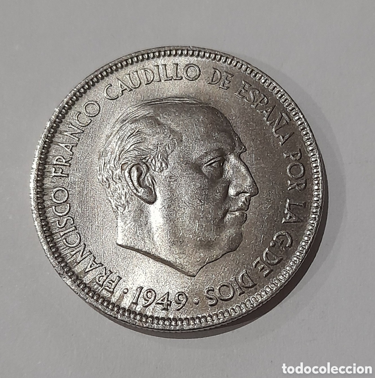 Billets avec erreurs: 100 Pesetas 1949 *19 50 S/C error ( Desplazada , Rayos en fecha y letras PESETAS ).