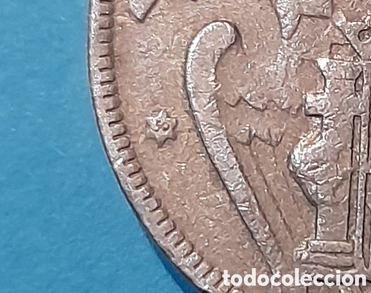 Banknotes with Errors: 5 Pesetas 1957 *50 . M&aacute;s Monedas con errores en mi perfil.