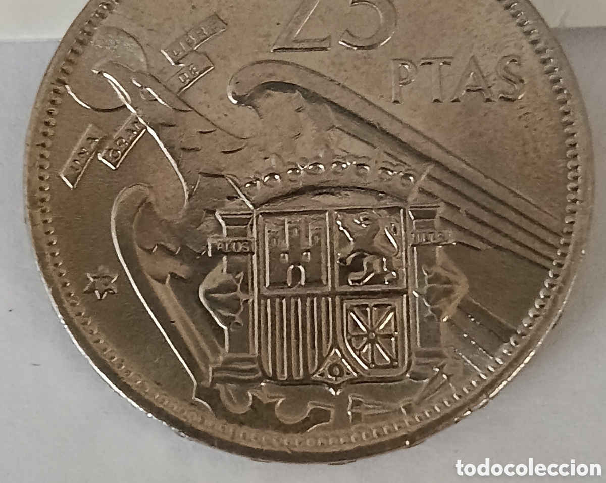 Billetes con errores: Moneda 25 Pesetas Franco 1957 *70 S/C. ( Error Girada ) - Foto 5