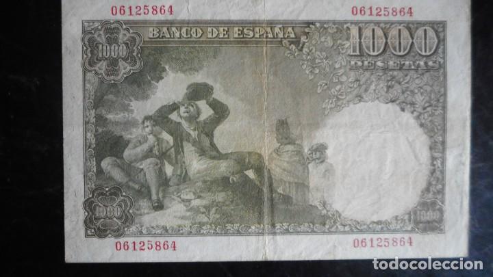 Billetes espa&ntilde;oles: 1000 PESETAS 1949 (MBC +) - Foto 2