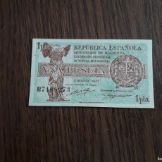 Billetes españoles: BILLETE DE ESPAÑA DE 1 PESETA, REPÚBLICA ESPAÑOLA, AÑO 1937, Nº SERIE B-7188273. Lote 386535769