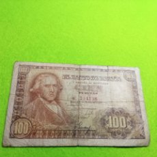 Billetes españoles: BILLETES ESPAÑOLES. 100 PESETAS DE 1948 USADO. VARIOS DESPERFECTOS SERIE E734136.. Lote 403090264