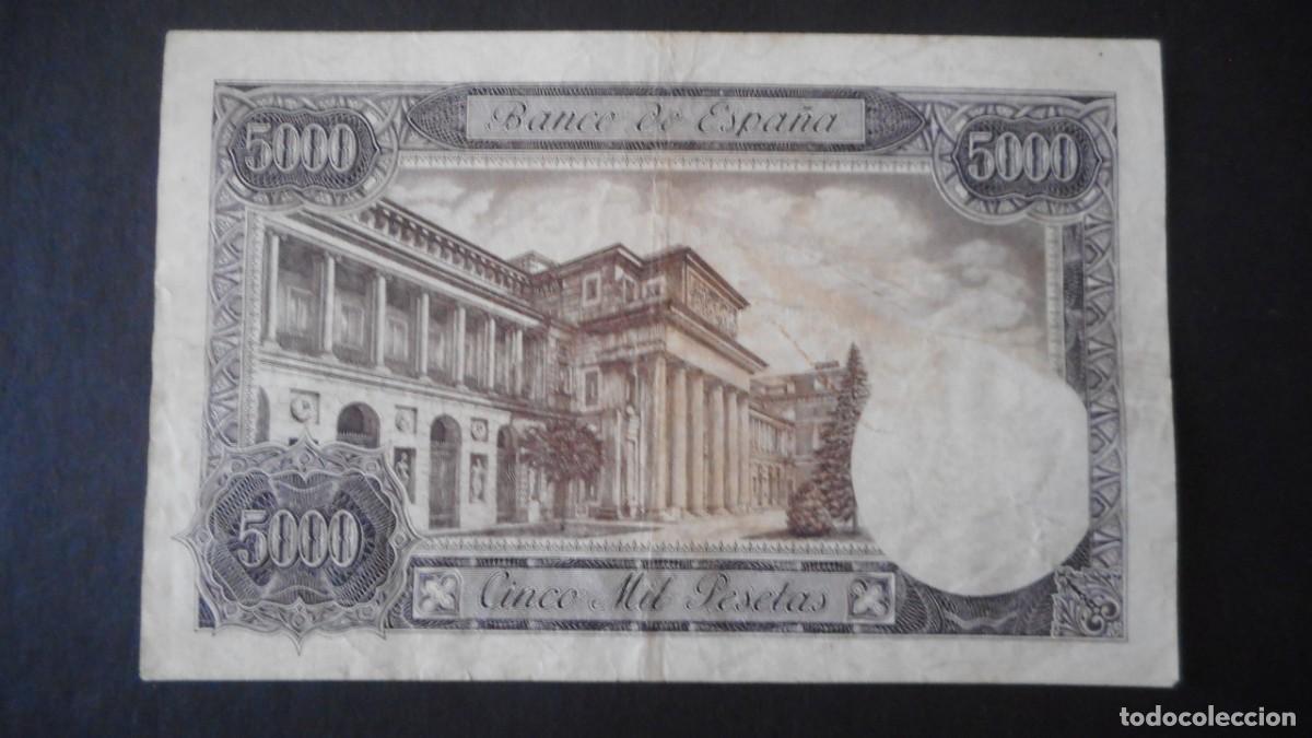 Billetes espa&ntilde;oles: 5000 PESETAS 1976 MBC+ - Foto 2