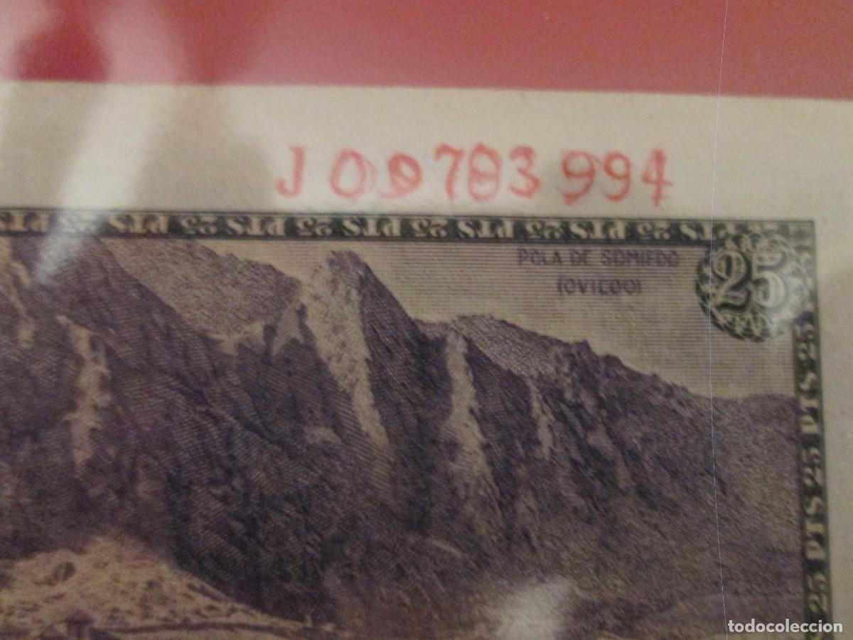 Billetes espa&ntilde;oles: VARIANTE CON ERROR DE IMPRESION 25 PESETAS 1946 EBC+++ - Foto 1