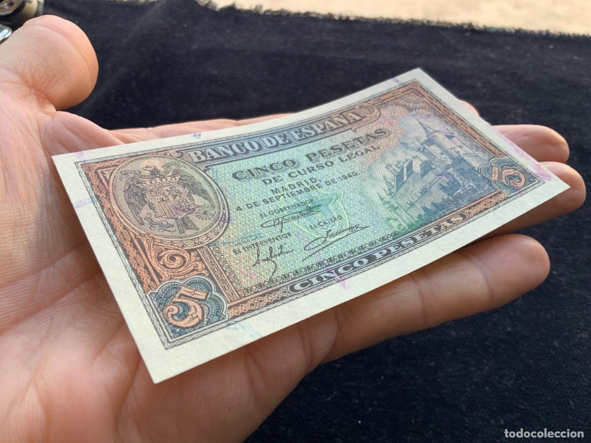 Billetes espa&ntilde;oles: Billete de 5 pesetas 1940. Ebc - Foto 9