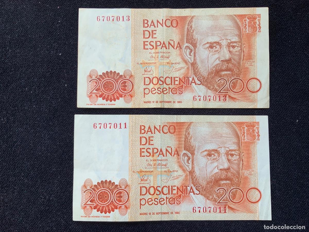 Billetes espa&ntilde;oles: Lote de dos billetes de 200 pesetas 1980 sin letra de serie, ebc-