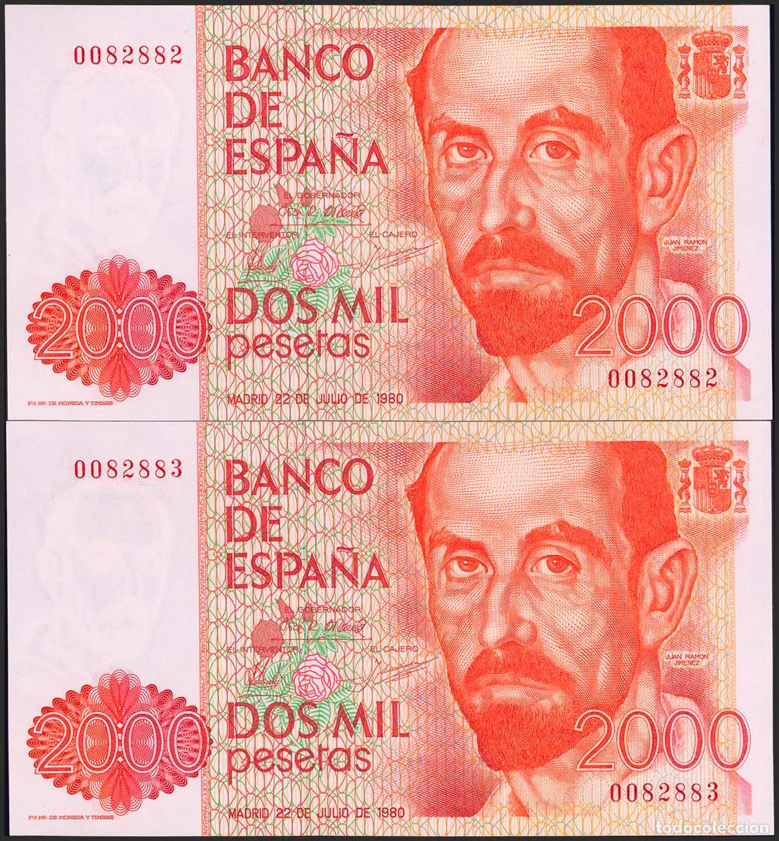 Banconote spagnole: 2000 Pesetas. 22 de Julio de 1980. Pareja correlativa. Sin serie y numeraci&oacute;n muy baja. (Edifil 2020