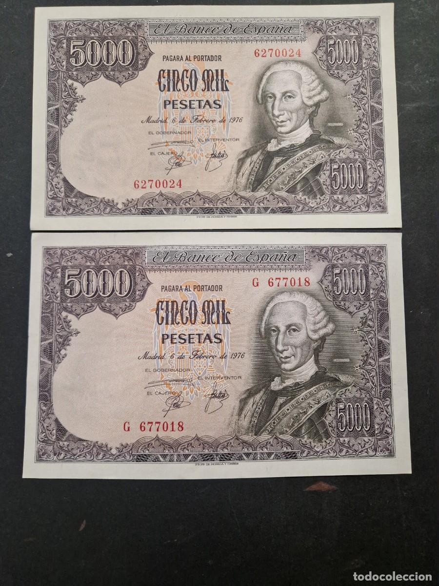 Billetes espa&ntilde;oles: Dos billetes de 5000 pesetas Carlos III sin circular.
